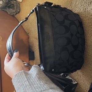 Coach Signature Zoe Shoulder Bag